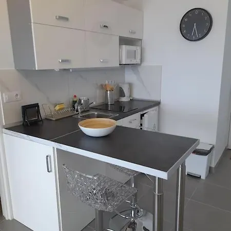 Precioso Estudio En